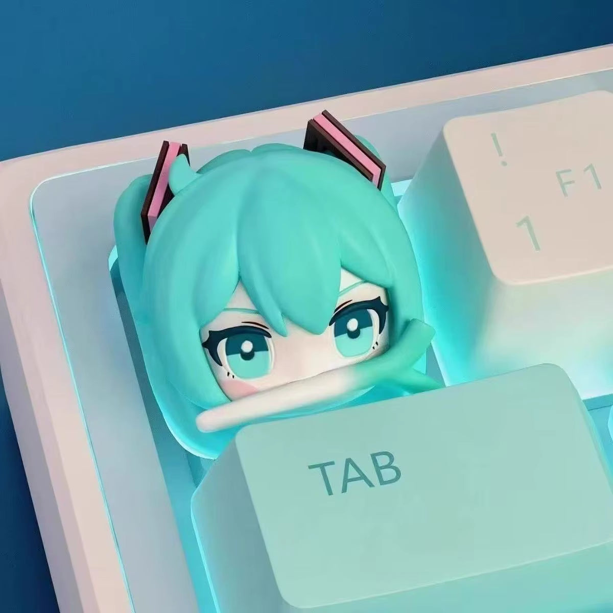 Hot Hatsune Miku DIY Keycaps Anime Personality Cross Axis PBT Mechanical Keyboard Keycap Cartoon Resin Keycaps Decoration Gifts
